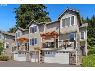 Photo #3: 22104471 Listing 
