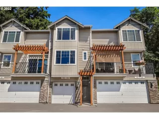 Photo #4: 22104471 Listing 