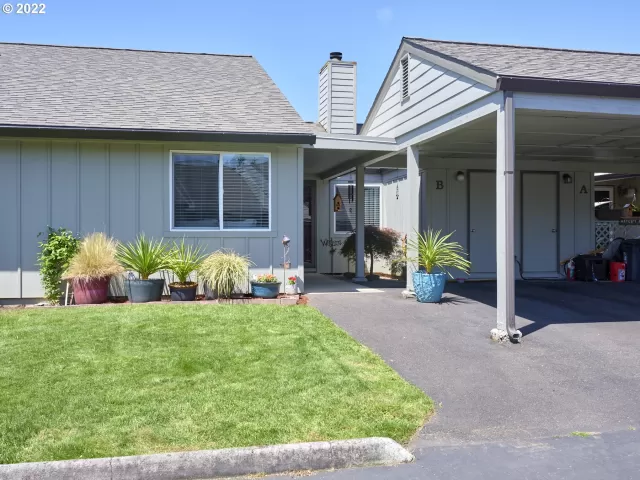 MLS: 22104529 Condo For Sale