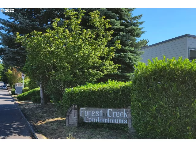 MLS: 22106219 Condo For Sale