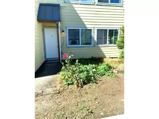 Photo #2: 22106219 Listing