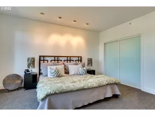 Photo #3: 22107658 Listing 