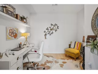 Photo #4: 22110857 Listing 