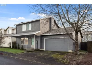 Photo #1: 22112718 Listing