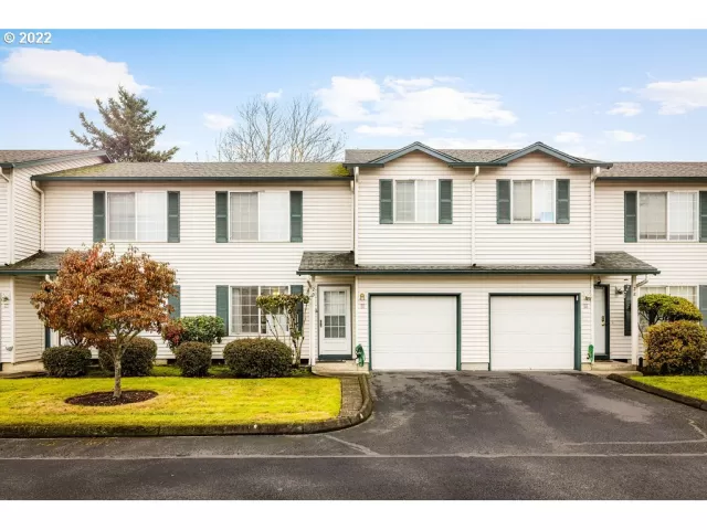 MLS: 22113084 Condo For Sale