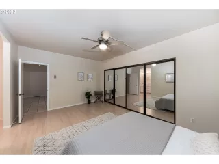 Photo #6: 22114107 Listing 