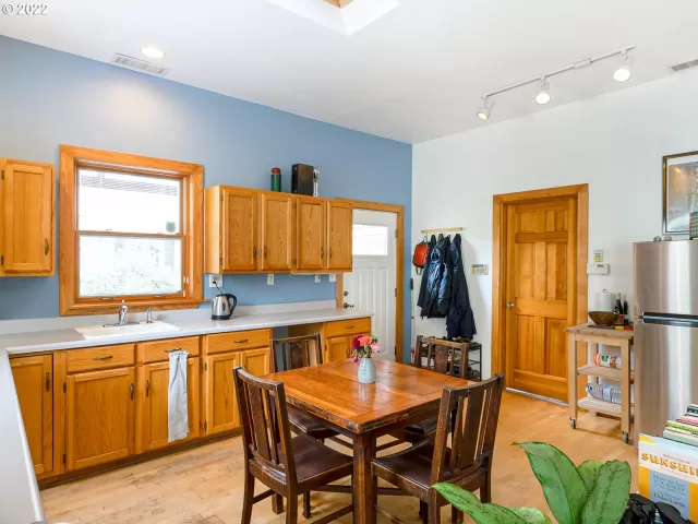 MLS: 22114311 Condo For Sale