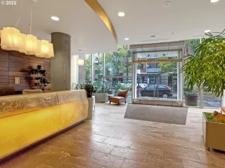 Photo #1: 22114955 Listing 