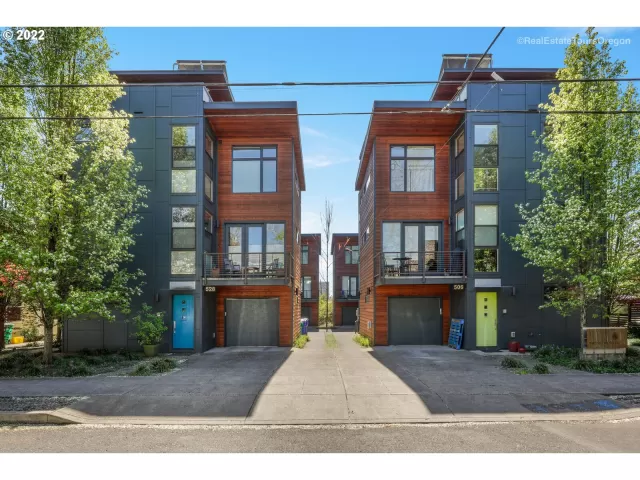 MLS: 22117140 Condo For Sale