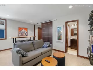 Photo #6: 22117140 Listing 