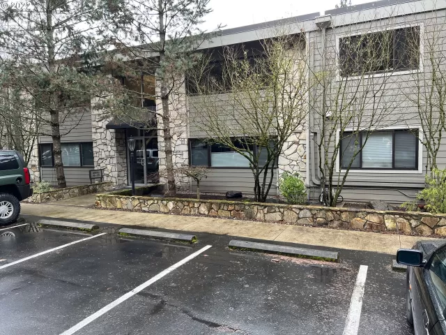 MLS: 22117495 Condo For Sale