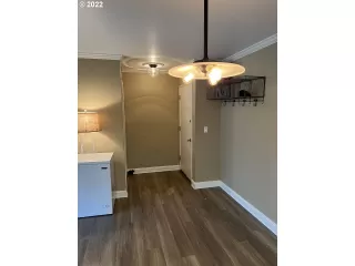 Photo #3: 22117495 Listing 