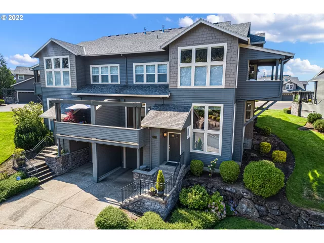 MLS: 22119419 Condo For Sale