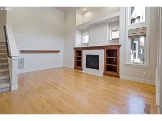 Photo #6: 22119419 Listing 