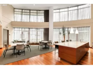 Photo #1: 22121056 Listing