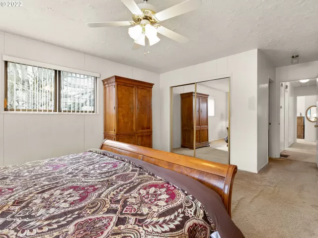 MLS: 22121879 Condo For Sale