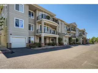 Photo #1: 22122416 Listing 