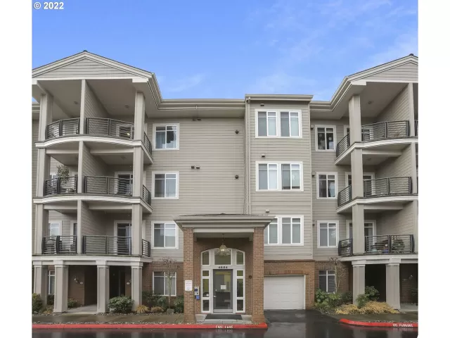 MLS: 22122540 Condo For Sale