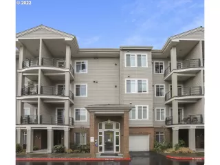 Photo #3: 22122540 Listing