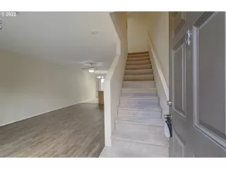 Photo #3: 22122974 Listing 