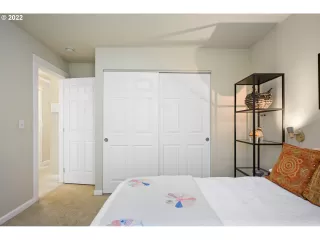 Photo #6: 22123143 Listing 