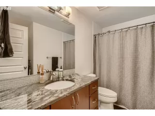 Photo #5: 22124128 Listing 