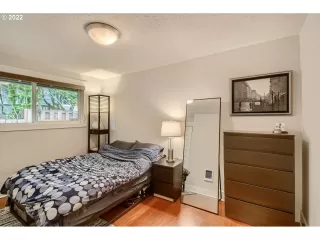 Photo #6: 22124128 Listing 