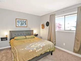 Photo #2: 22125452 Listing