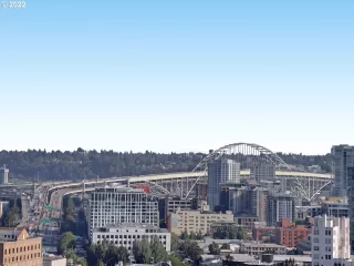 Photo #6: 22126183 Listing