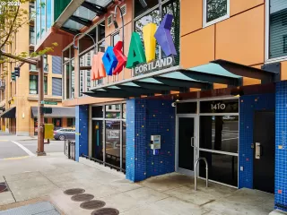 Photo #1: 22126388 Listing