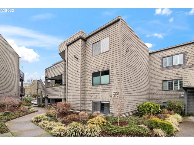 MLS: 22126867 Condo For Sale