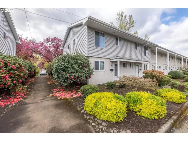 MLS: 22127586 Condo For Sale