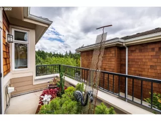 Photo #6: 22128622 Listing 