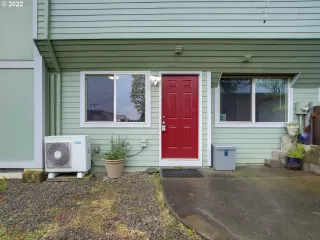 More Details about MLS # 22129200 : 2543 SE 119TH AVE