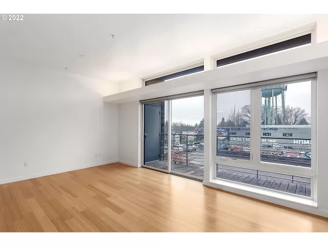 MLS: 22132554 Condo For Sale