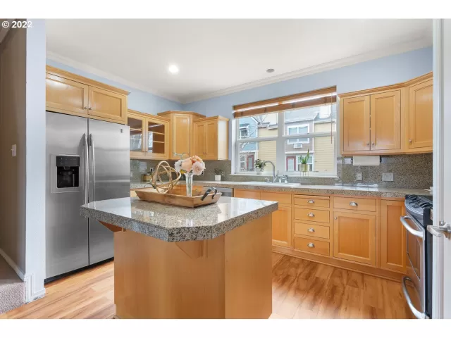 MLS: 22135523 Condo For Sale