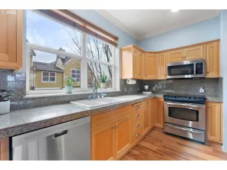 Photo #4: 22135523 Listing 