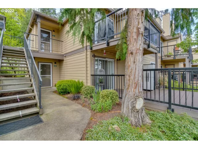 MLS: 22137050 Condo For Sale