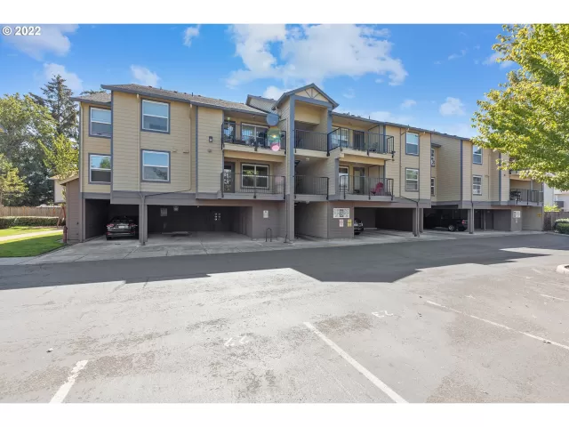 MLS: 22137220 Condo For Sale