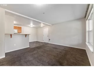 Photo #1: 22137220 Listing 