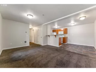 Photo #3: 22137220 Listing 