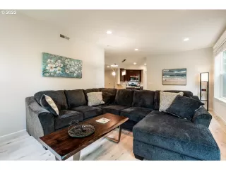 Photo #4: 22137306 Listing 