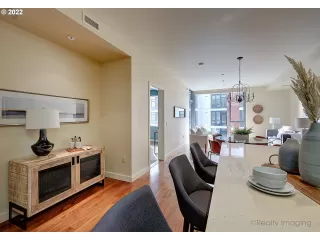 Photo #4: 22137309 Listing 