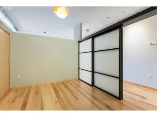 Photo #6: 22137774 Listing 