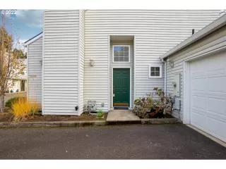 Photo #2: 22138305 Listing