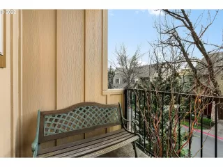 Photo #3: 22138857 Listing