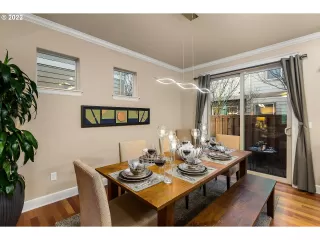 Photo #4: 22138857 Listing