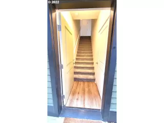 Photo #3: 22139338 Listing