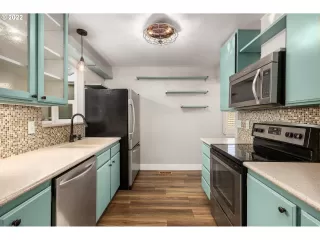 Photo #6: 22139763 Listing 