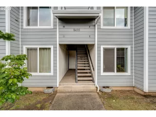 Photo #2: 22139798 Listing